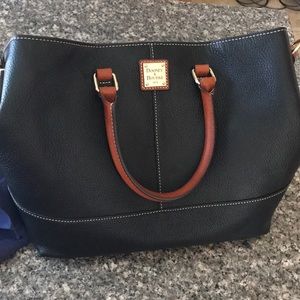 Dooney and Bourke shoulder bag